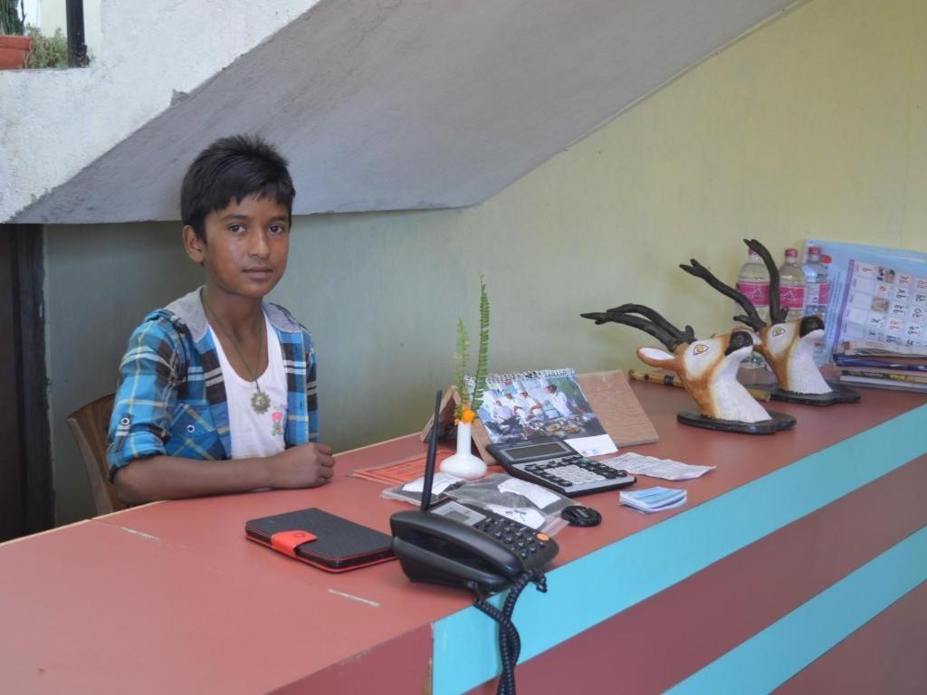 Mystique Highland Resort Pokhara Extérieur photo