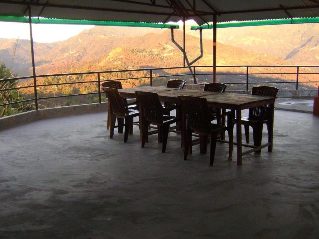 Mystique Highland Resort Pokhara Extérieur photo